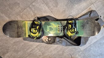 Snowboard 156cm , obal, boty velikost 10 - 2