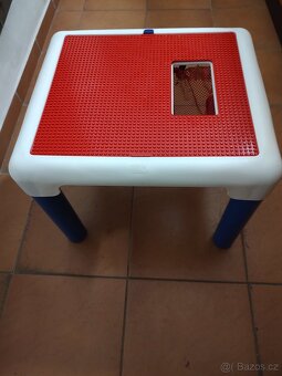 Lego stolek BRIK - 2