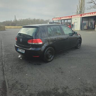 VW Golf 6 1.6 - 2