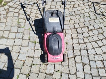 Zahradní elektrická sekačka - 2