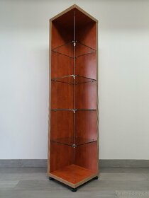 Výstavní, rohová policová vitrína - 2