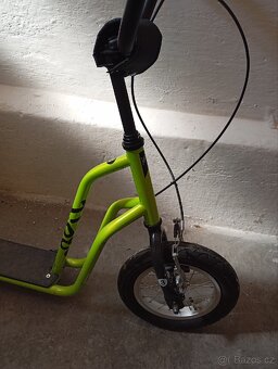 Koloběžka Yedoo - 2