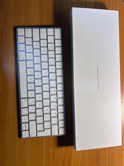 Apple Magic Keyboard - 2