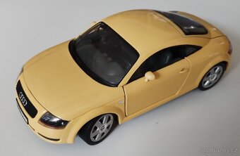 Audi TT 1/18 - 2