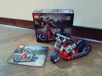 Lego technic motorka - 2
