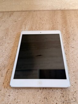 Apple iPad mini 1 (32GB) - 2