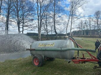 Fekál 4000l - 2