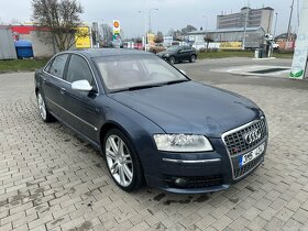 Audi S8 5,2i V10 1. Majitel, velký servis 331kW - 2