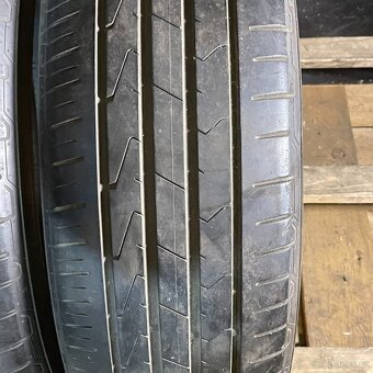 Letní pneu 215/55 R17 94W Hankook 4,5mm a 6,5mm - 2