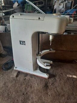 Hnětač/robot Alba RE-20 včetně příslušenství - 2