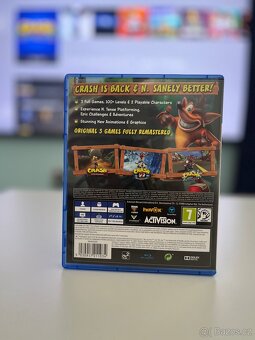 Crash Bandicoot N Sane Trilogy (PS4) - 2
