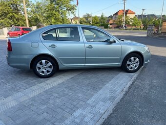 Škoda Octavia 1.4tsi 90kw 3/2012 výhřev sedaček jen 149km - 2