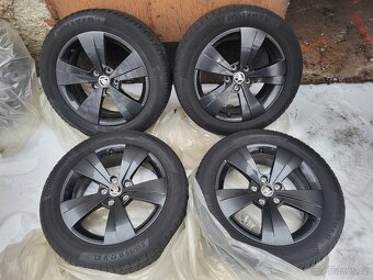 17" Zimní Škoda TRITON Superb III 3V Original Alu 5x112 ET4 - 2