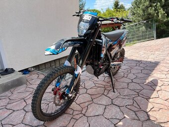 Motocross Ultimate NC 300 cc 21x18 startér/6 kvalt manuál/ - 2