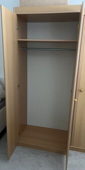 Šatní skříň - 2