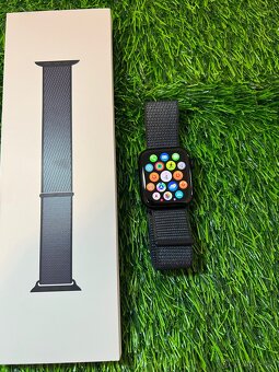 Apple watch SE 2 44mm - 100% baterie, záruka - 2