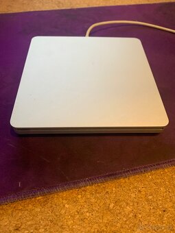 Externí DVD vypalovačka Apple - 2