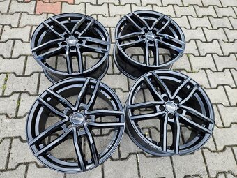 Disky Dezent 5x100 17" Black - 2
