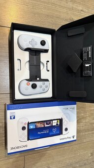 BackBone pro Iphone - 2