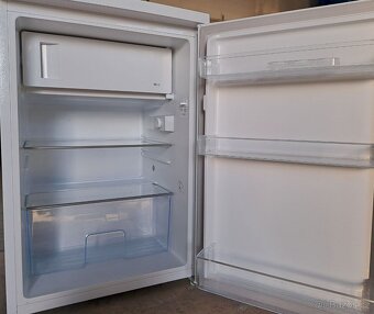 Lednice s mrazákem Exquisit, 137L. - 2