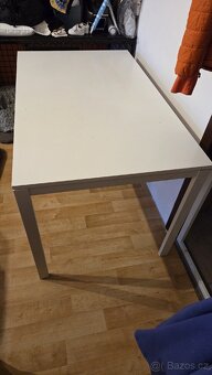 Stůl ikea - 2