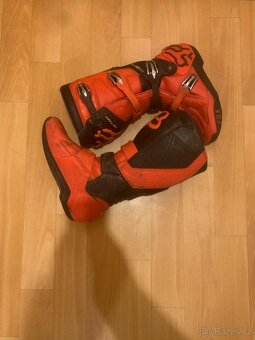 mx boty FOX - 2