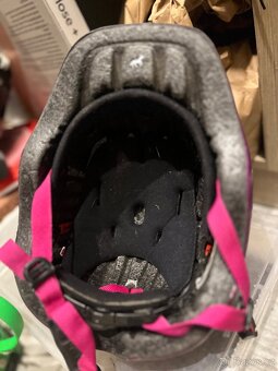 Dětská helma Uvex - 2