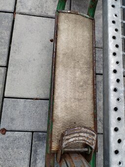 Stará retro dětská koloběžka - 2