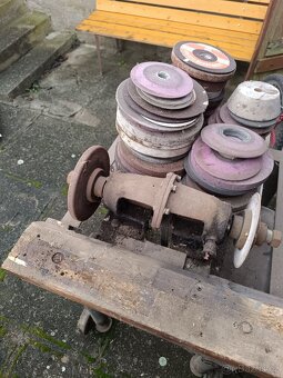 Stolní bruska na 380V - 2