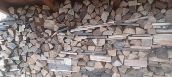 Prodám štípané  dřevo - 2