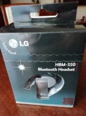 Naslouchátko,sluchátka,USB kabely - 2