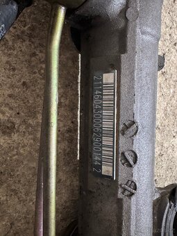 MERCEDES E W211 HŘEBENOVÉ SERVOŘÍZENÍ - 2