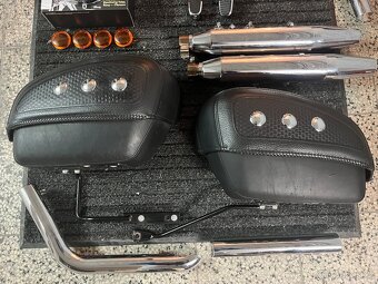 Harley Davidson Deluxe, štít, plexi, original - 2
