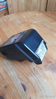 Blesk Nikon Speedlight SB-22 - 2