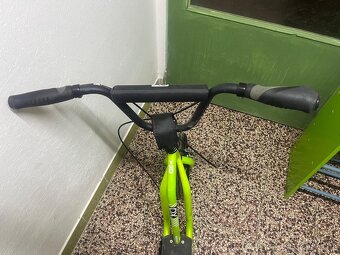 Koloběžka Yedoo - 2