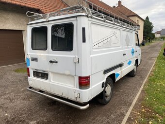 Mercedes Benz 100d BEZ TP - 2