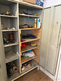 Plechová skříň dílenská - 2