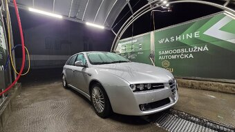 Alfa Romeo 159 Ti - 2