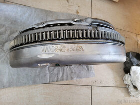 VW Golf, Skoda Fabia 1,0TSI 81kW dvouhmota 05C105266 - 2