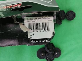 650 týček plus doplňky na golf - 2