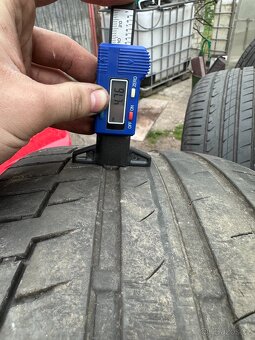 Letní sada pneu 235/45 R18 - Continental - 2