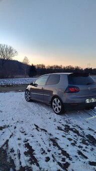 VW Golf V gti - 2
