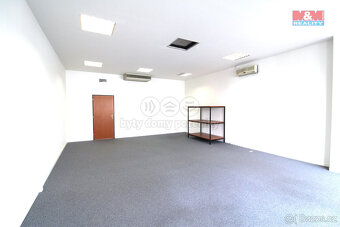 Pronájem kancelářského prostoru,560m², Praha 10 - 2