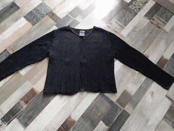 Dívčí svetr Zara 140/146 + druhý zdarma - 2