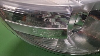 Škoda Superb 2 předfa pravý halogenový světlomet - 2