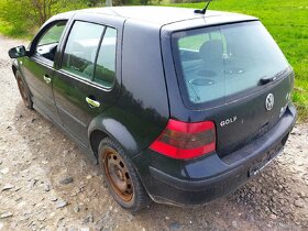Prodám díly z Volkswagen Golf IV 1.6 SR 74 KW - 2