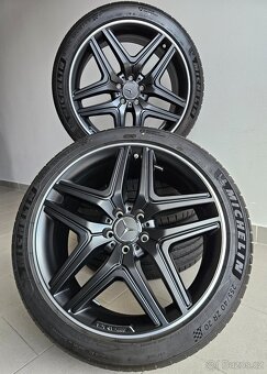 Orig. Mercedes AMG - Letní 255/40/20 - Zánovní - 2