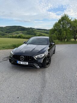 Mercedes-Benz E53 AMG r. 2022 - 2
