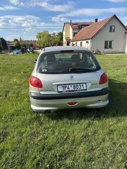 Peugeot 206 - 2