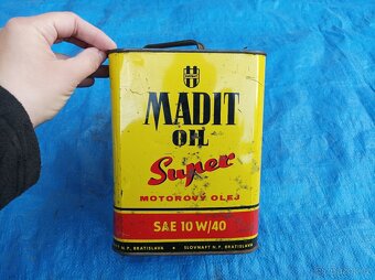 Kanystřík Madit oil - 2
